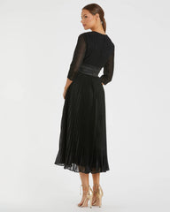 Black Shimmering 3/4 Sleeve A-Line Midi Dress