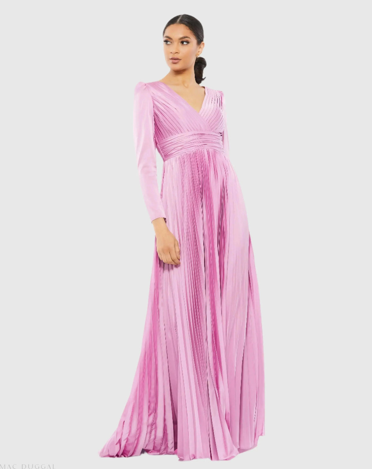 Light Purple Pleated Long Sleeve V-Neck Gown