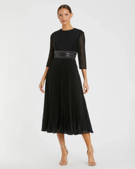 Black Shimmering 3/4 Sleeve A-Line Midi Dress