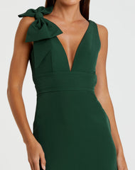 Green Sleeveless V Neck Bow Detail Mermaid Gown