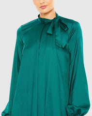 Green Soft Tie High Neck Pull Sleeve Shirt Dress